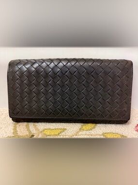 BOTTEGA VENETA Unisex Intrecciato Leather Bifold Long Flap Wallet - Dark Grey